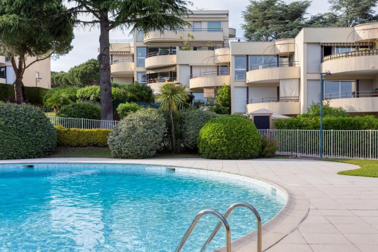 Villeneuve Des Anges فينوف لوبيه المظهر الخارجي الصورة